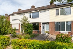 Hoefstraat 44, 4265 HV Genderen